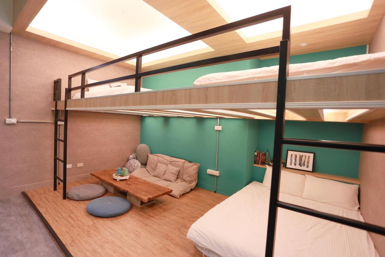 Bird Series B&B&Hostel複合式民宿#本國旅客須先匯款 Tainan Luaran gambar