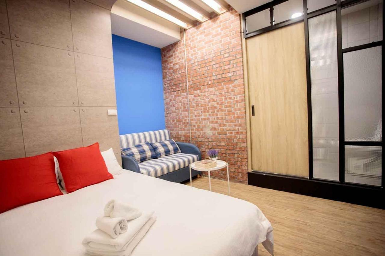 Bird Series B&B&Hostel複合式民宿#本國旅客須先匯款 Tainan Luaran gambar
